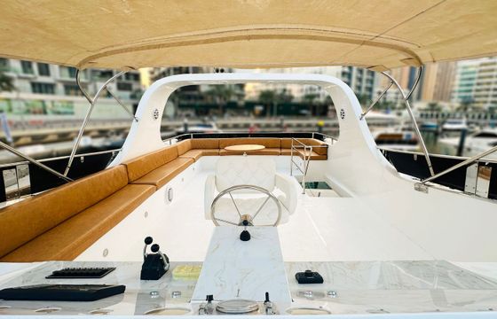 Fairline 75 Cozmo  3