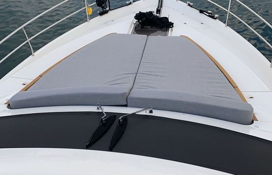Fairline Squadron 58 Apsuva