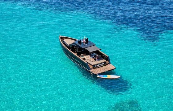 Fjord 42 Black Sheep