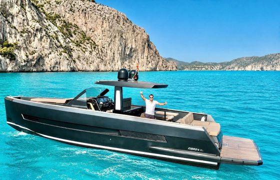 Fjord 42 Black Sheep