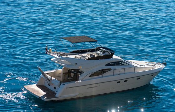 Ferretti 430 Leona