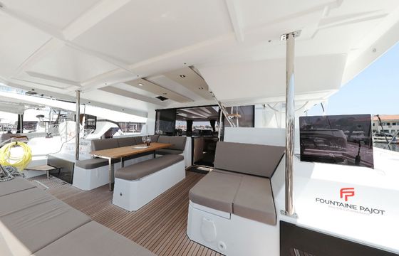 Fountaine Pajot Astrea 42 Bella 5