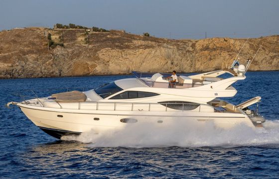 Ferretti 550 Carte Blanche