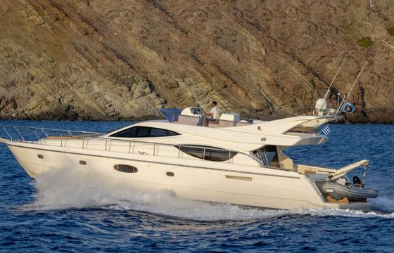 Ferretti 550 Carte Blanche