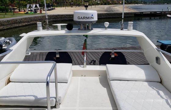 Ferretti 430 Aquarius 3