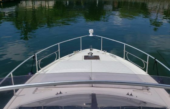 Ferretti 430 Aquarius 3