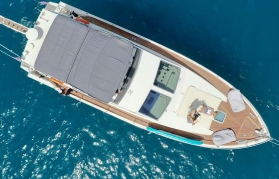 Ferretti 50 B-Fly