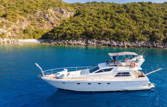 Ferretti 50 B-Fly