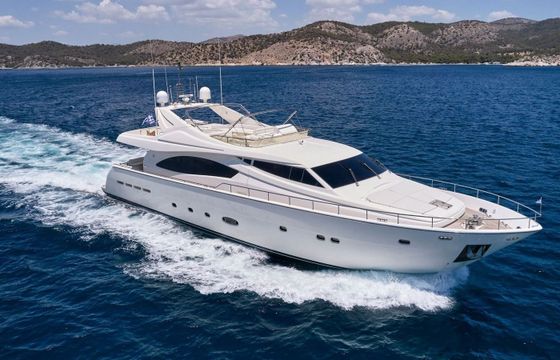 Ferretti 880 Estia Yi