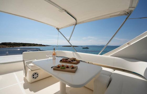 Ferretti 630 Escape
