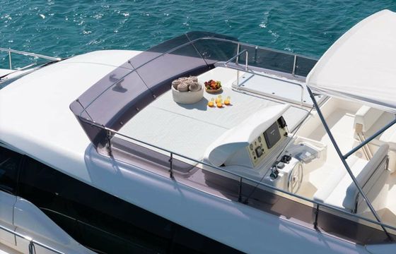 Ferretti 630 Escape