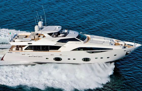 Ferretti Custom Line 100 Infinitas
