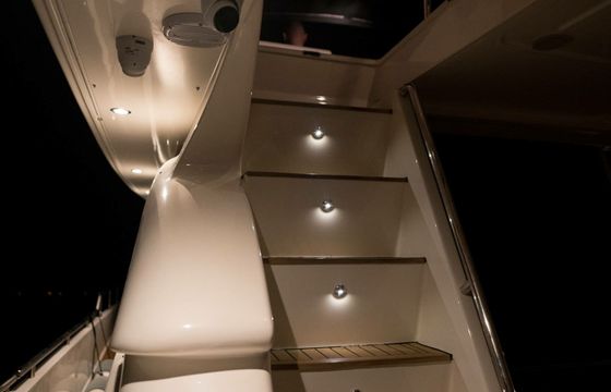 Ferretti 72 Hasard