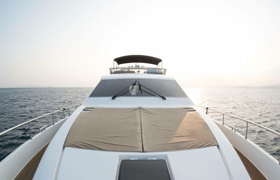 Ferretti 72 Hasard