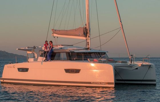 Fountaine Pajot Astrea 42 Bella Barca