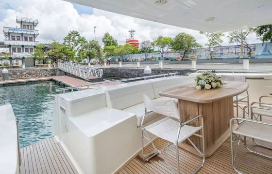 Ferretti 780 Samkara