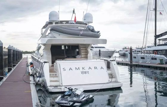 Ferretti 780 Samkara