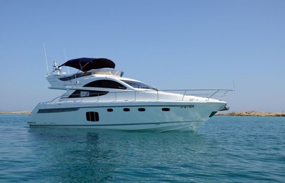 Fairline Phantom 48 Up & Down