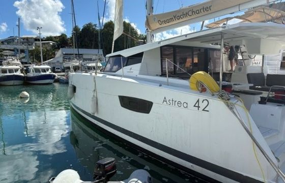 Fountaine Pajot Astrea 42 Cocorico