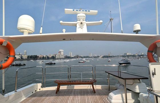 Ferretti 880 Allegra