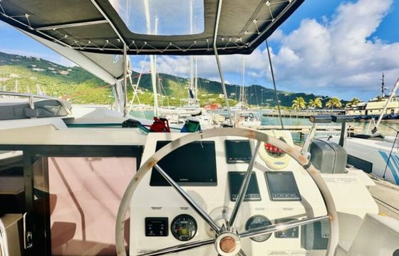 Fountaine Pajot Astrea 42 Time Thief