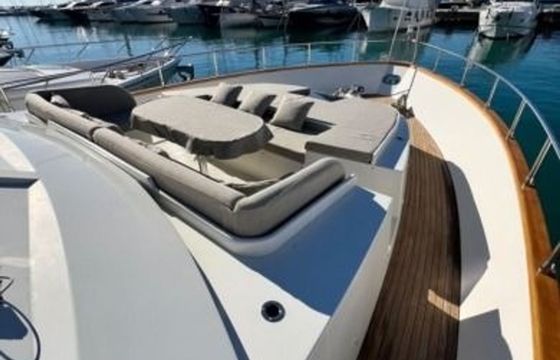Falcon 80 Mare&Luna