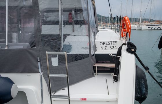 Fountaine Pajot Astrea 42 Orestes