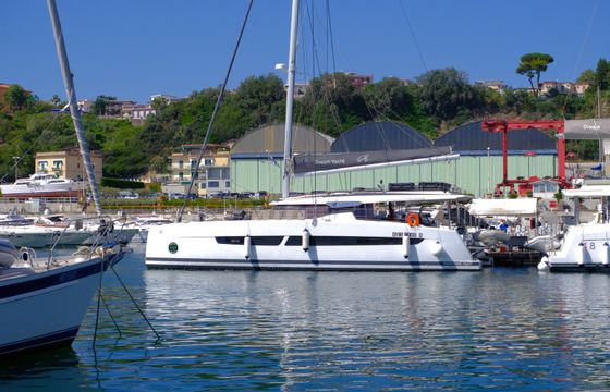 Fountaine Pajot Aura 51 Lily