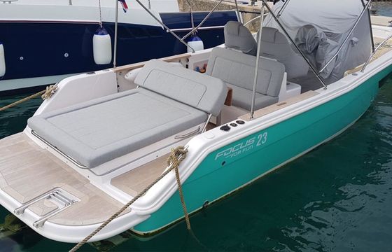 Focus SunDeck 23 Deluxe