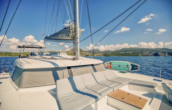 Fountaine Pajot Aura 51 Dione 2