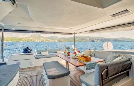 Fountaine Pajot Aura 51 Dione 2