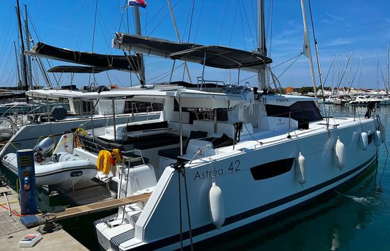 Fountaine Pajot Astrea 42 Elite