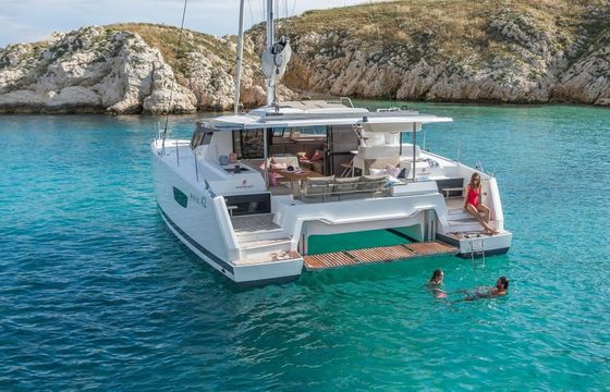 Fountaine Pajot Astrea 42 Elwe