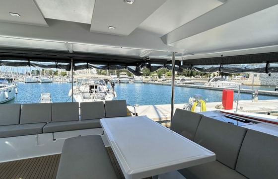 Fountaine Pajot Astrea 42 Jami