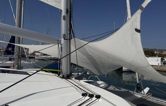 Fountaine Pajot Astrea 42 Kahuna
