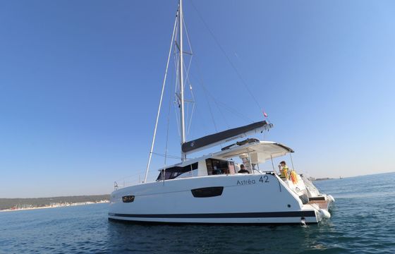 Fountaine Pajot Astrea 42 Mouse