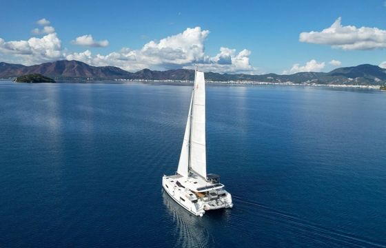Fountaine Pajot Astrea 42 Osaya