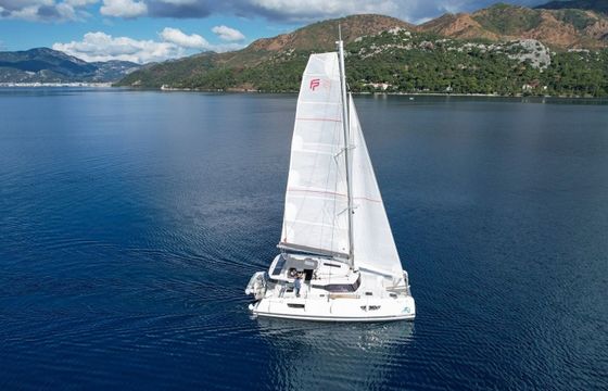 Fountaine Pajot Astrea 42 Osaya