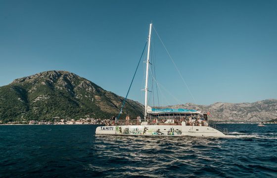 Fountaine Pajot 80 Tahiti