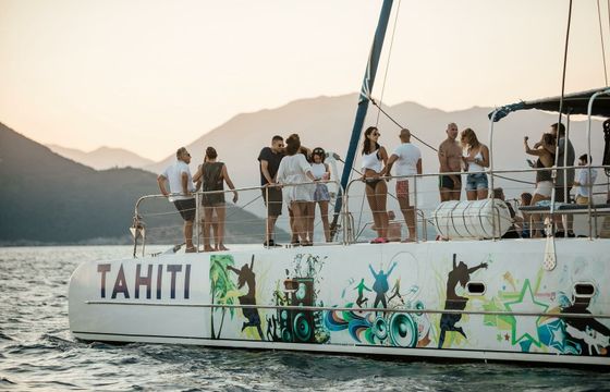Fountaine Pajot 80 Tahiti