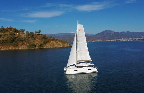 Fountaine Pajot Astrea 42 Reina