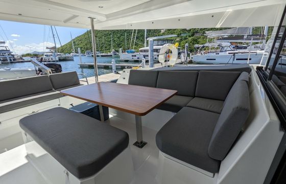 Fountaine Pajot Elba 45 No Agenda