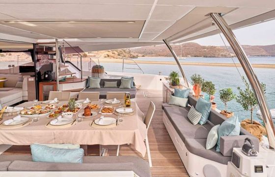 Fountaine Pajot Alegria 67 Dolly