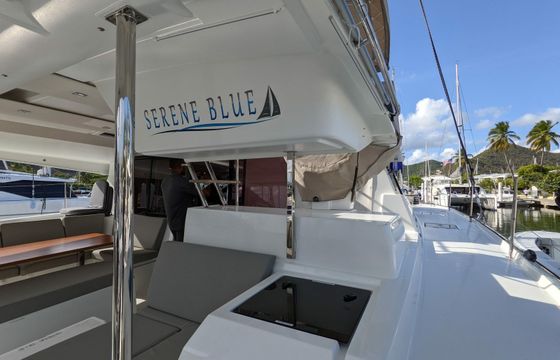 Fountaine Pajot Astrea 42 Serene Blue