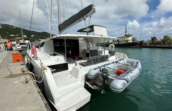 Fountaine Pajot Astrea 42 Vida