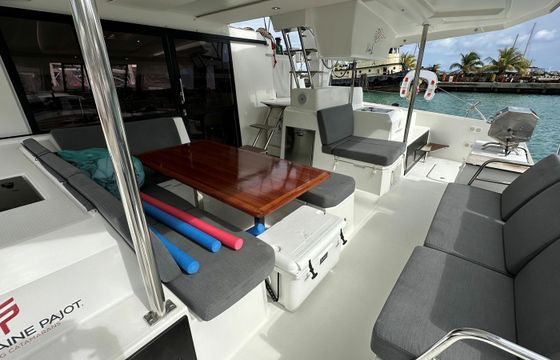 Fountaine Pajot Astrea 42 Vida