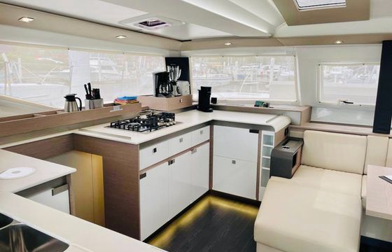 Fountaine Pajot Elba 45 Pau Hana 2
