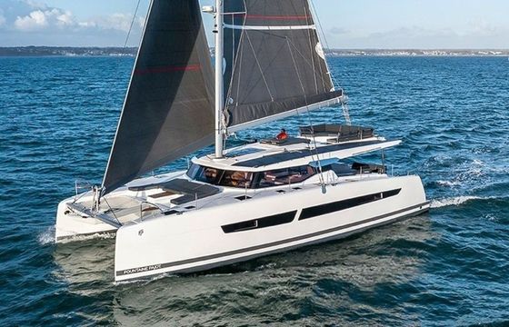 Fountaine Pajot Aura 51 Crude Escape