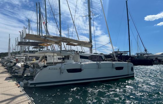 Fountaine Pajot Astrea 42 El Libertat