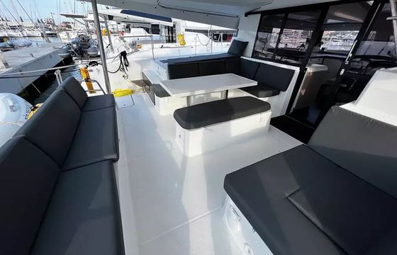 Fountaine Pajot Elba 45 Santa Maria